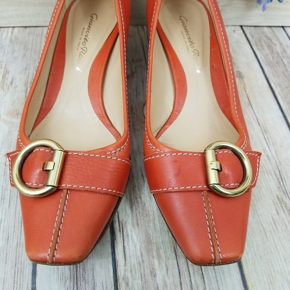 GIANVITO Rossi 37 Orange Buckle Kitten Heels - Picture 5 of 8